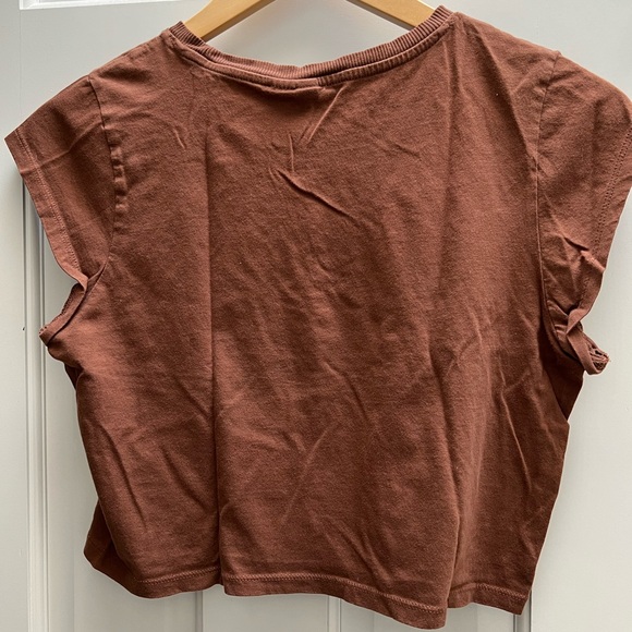 H&M cropped brown t-shirt - Picture 2 of 5